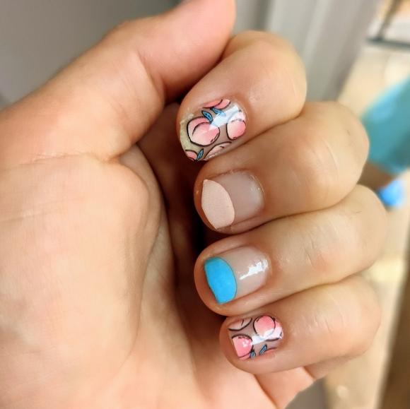 BOOKMARK FOR ANNOUNCEMENTS - Picture 8 of 15